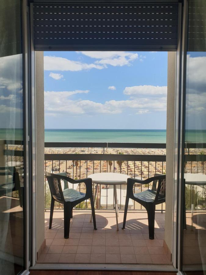 Hotel Giannini Rimini Esterno foto