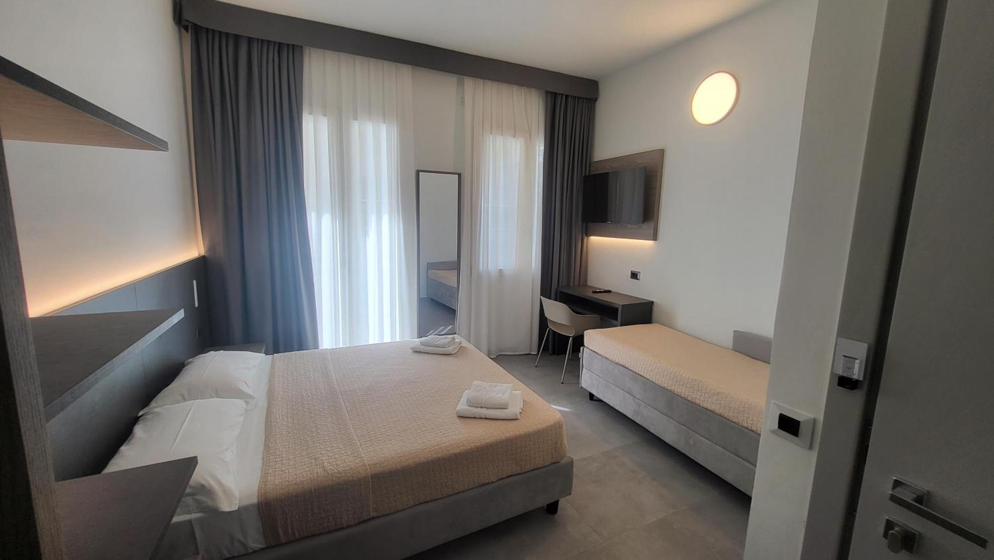 Hotel Giannini Rimini Camera foto