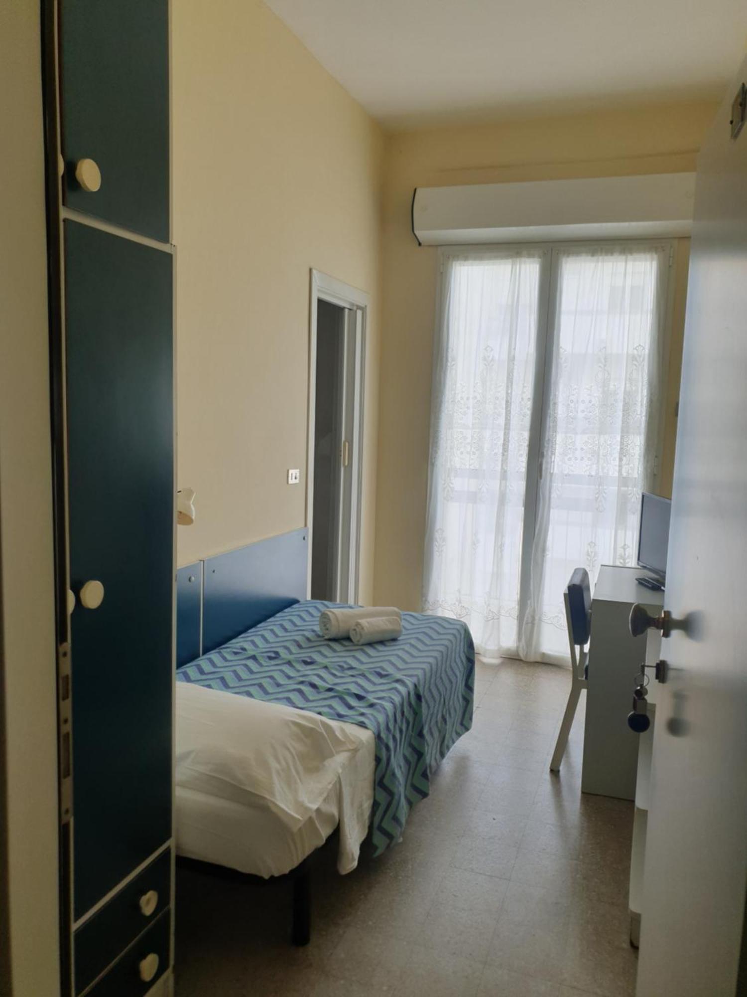 Hotel Giannini Rimini Esterno foto