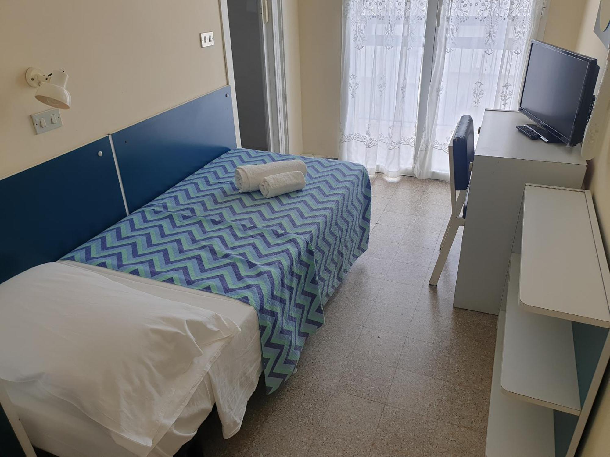 Hotel Giannini Rimini Esterno foto